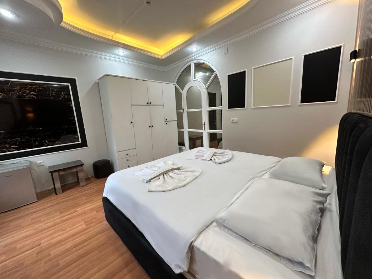 My Metropol Hotel Batumi Luaran gambar