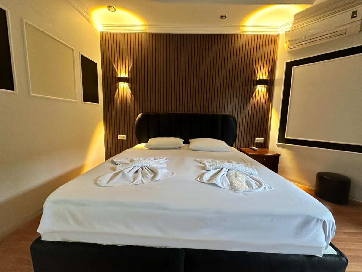 My Metropol Hotel Batumi Luaran gambar