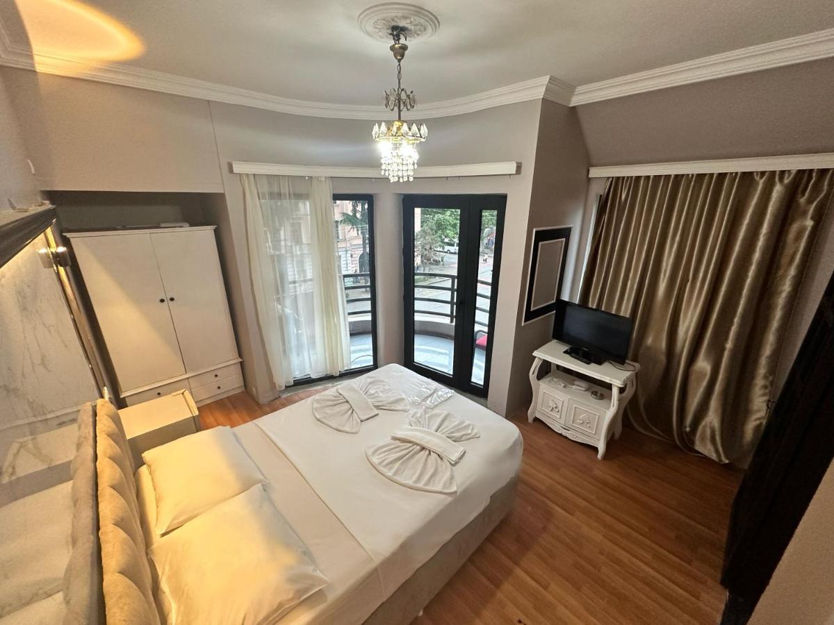 My Metropol Hotel Batumi Luaran gambar